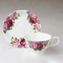 Red Rose Tea Cup and Saucer, Set of 4